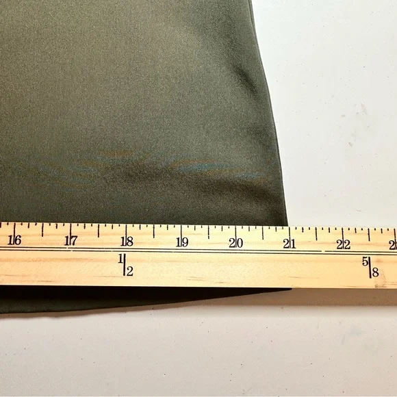 Vtg St. John Black Label Sz 10 Top Green Silk Blend Sleeveless Tank Luxury Layer - Picture 11 of 12